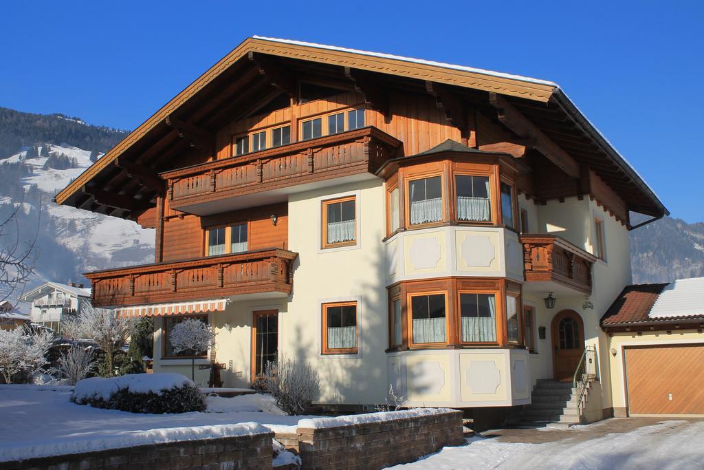 Haus Schoenegger ドルフガシュタイン エクステリア 写真